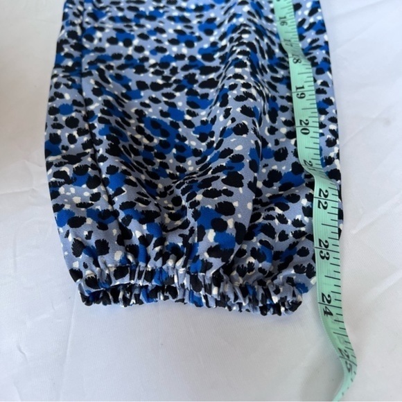 Express Leopard Print Twist Front Tiered Ruffle Peplum Top, Blue, Size XS - Picture 11 of 14